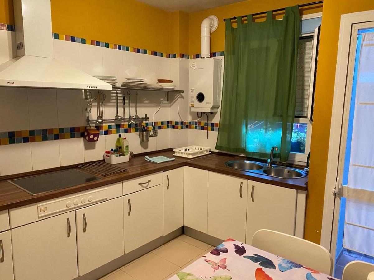 Castilleja , Casa-Apartamento Cerca Centro Sevilla Wifi Familias Trabajo Garaje Castilleja de la Cuesta Kültér fotó