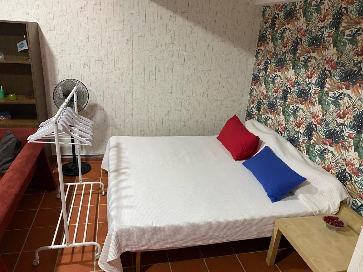 Castilleja , Casa-Apartamento Cerca Centro Sevilla Wifi Familias Trabajo Garaje Castilleja de la Cuesta Kültér fotó
