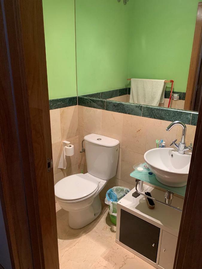 Castilleja , Casa-Apartamento Cerca Centro Sevilla Wifi Familias Trabajo Garaje Castilleja de la Cuesta Kültér fotó
